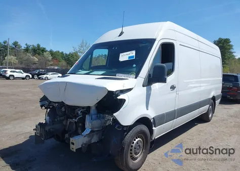 2021 Mercedes-Benz Sprinter 2500 High Roof I4 из США, поврежденный, VIN W1W40CHY4MT056383